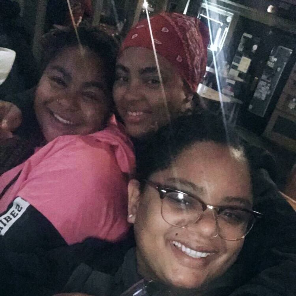 Meet your Posher, Jezzy